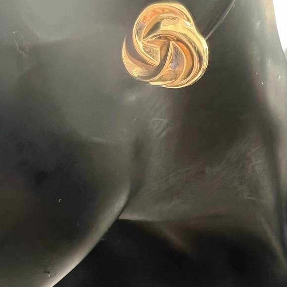 14k yellow gold earrings . - Picture 2 of 9